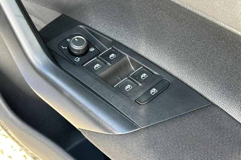 2023 (73) VOLKSWAGEN POLO 2.0 TSI GTI 5dr DSG 5218385