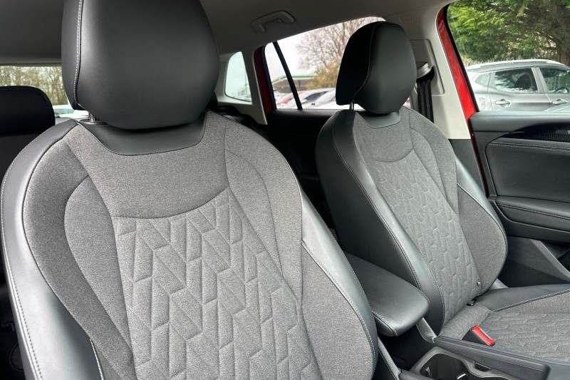 2024 (74) VOLKSWAGEN TIGUAN 2.0 TDI Match 5dr DSG 5208328