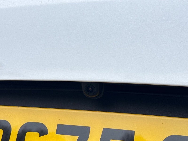 2025 (75) KIA STONIC 1.0T GDi 98 GT-Line 5dr 5237403