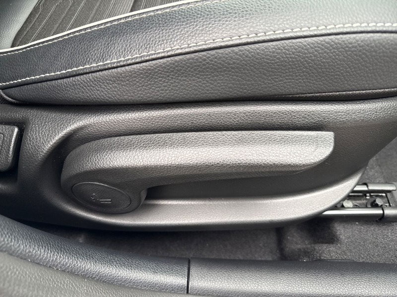 2025 (75) KIA STONIC 1.0T GDi 98 GT-Line 5dr 5237377