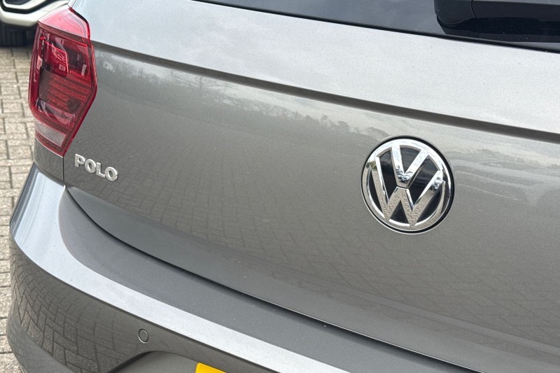 2020 (20) VOLKSWAGEN POLO 1.0 TSI 95 R-Line 5dr 5262938