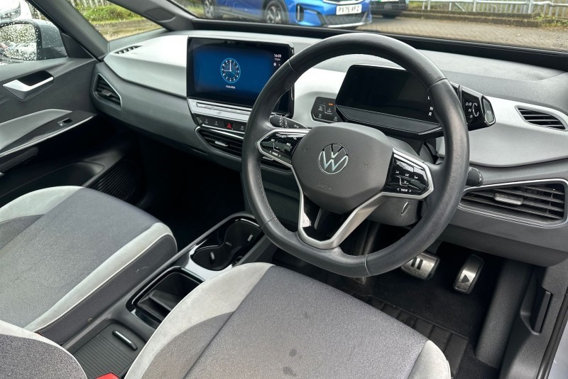 2021 (71) VOLKSWAGEN ID.3 150kW Family Pro Performance 58kWh 5dr Auto 5296001