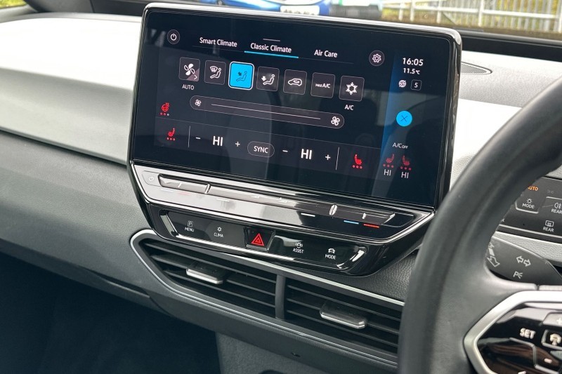 2021 (71) VOLKSWAGEN ID.3 150kW Family Pro Performance 58kWh 5dr Auto 5296017