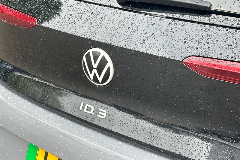 2021 (71) VOLKSWAGEN ID.3 150kW Family Pro Performance 58kWh 5dr Auto 5296030