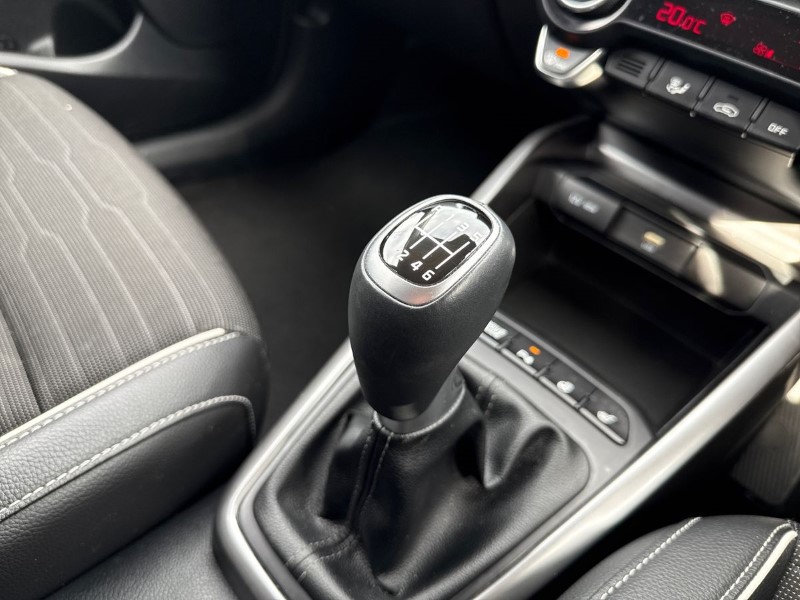 2024 (24) KIA STONIC 1.0T GDi 48V GT-Line S 5dr 5273559