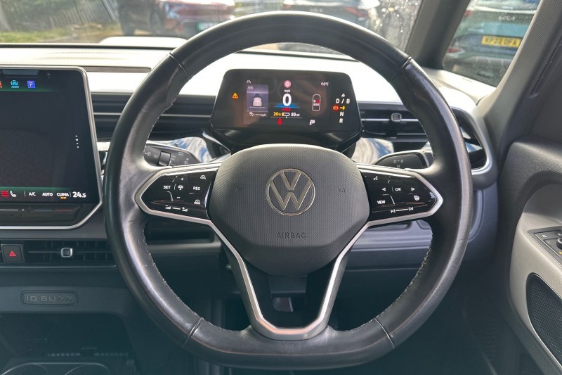 2024 (74) VOLKSWAGEN ID. BUZZ 210kW Life Pro 79kWh 5dr Auto 5309424