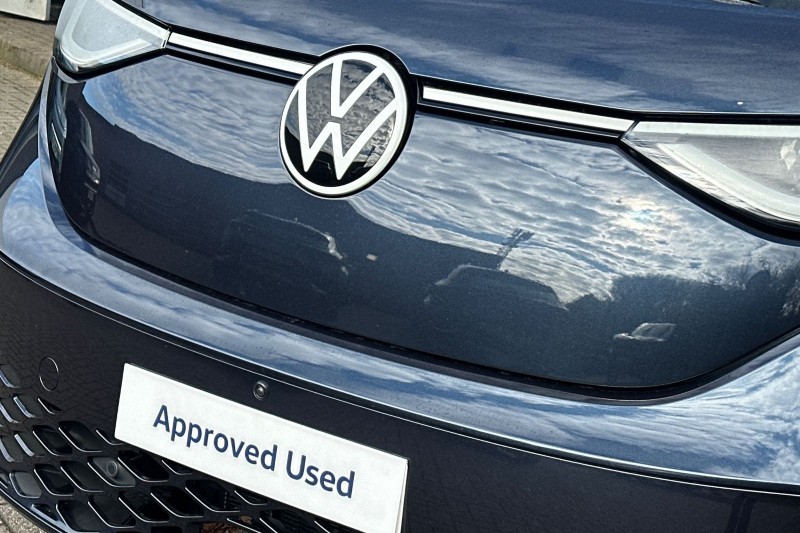 2024 (74) VOLKSWAGEN ID. BUZZ 210kW Life Pro 79kWh 5dr Auto 5309444