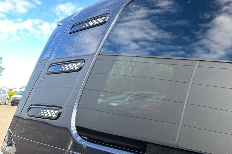 2024 (74) VOLKSWAGEN ID. BUZZ 210kW Life Pro 79kWh 5dr Auto 5309450