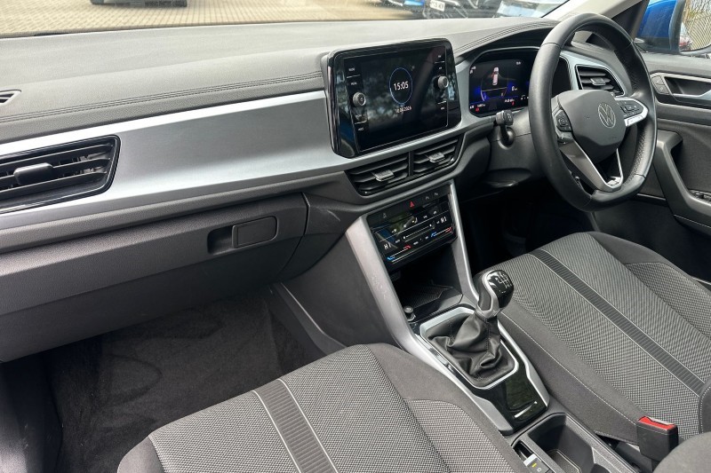 2023 (23) VOLKSWAGEN T-ROC 1.0 TSI Life 5dr 5279825