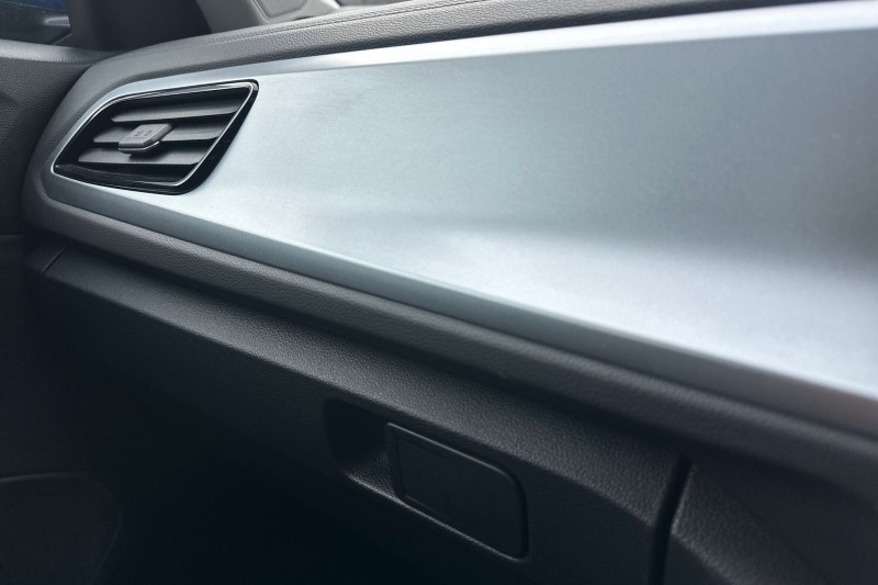 2023 (23) VOLKSWAGEN T-ROC 1.0 TSI Life 5dr 5279822