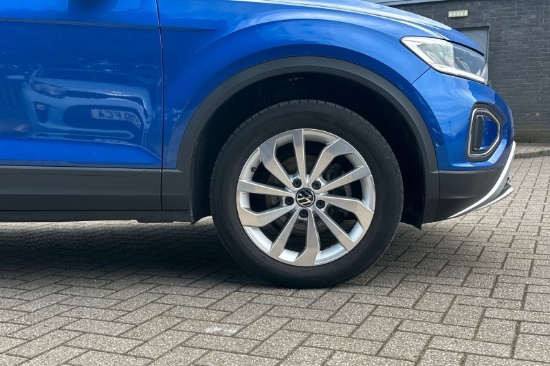 2023 (23) VOLKSWAGEN T-ROC 1.0 TSI Life 5dr 5279803