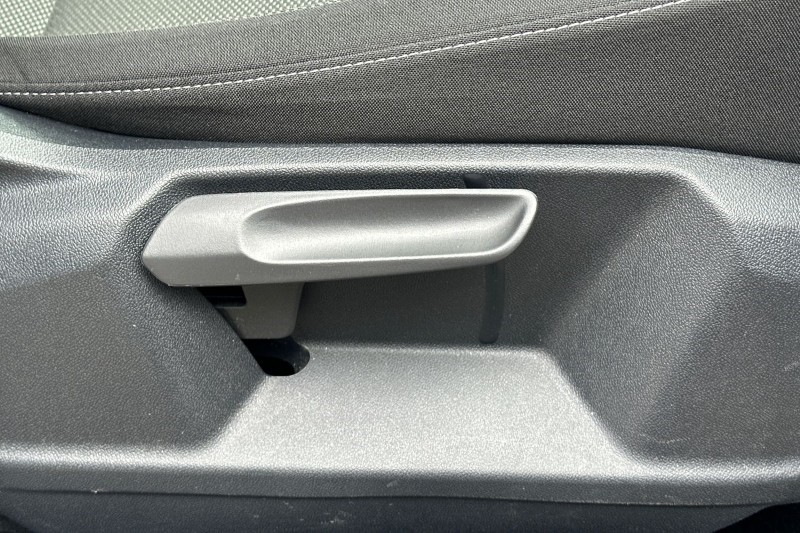 2023 (23) VOLKSWAGEN T-ROC 1.0 TSI Life 5dr 5279809