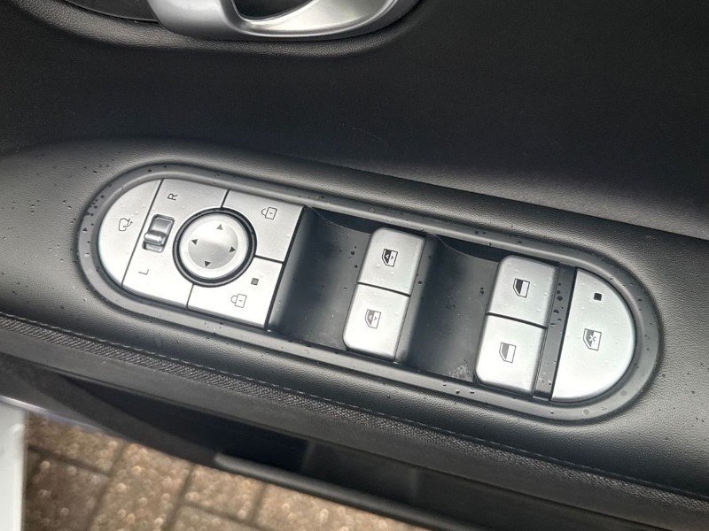 2023 (72) HYUNDAI IONIQ 5 168kW Premium 77 kWh 5dr Auto [Part Leather] 5306004