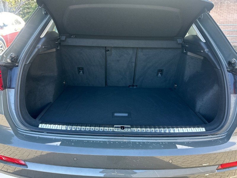 2021 (71) AUDI Q3 35 TFSI Sport 5dr 5281937