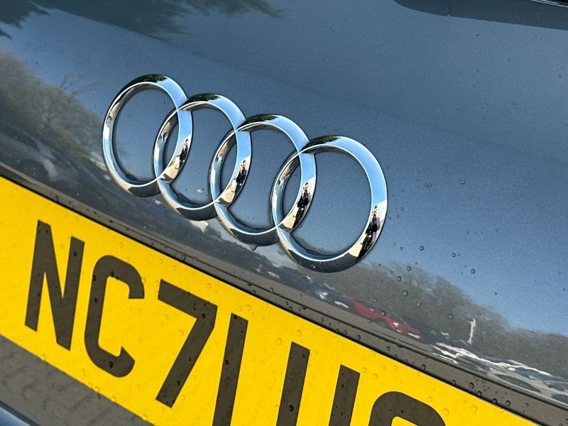 2021 (71) AUDI Q3 35 TFSI Sport 5dr 5281943