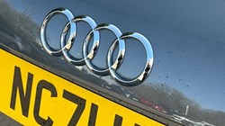 2021 (71) AUDI Q3 35 TFSI Sport 5dr 5281943