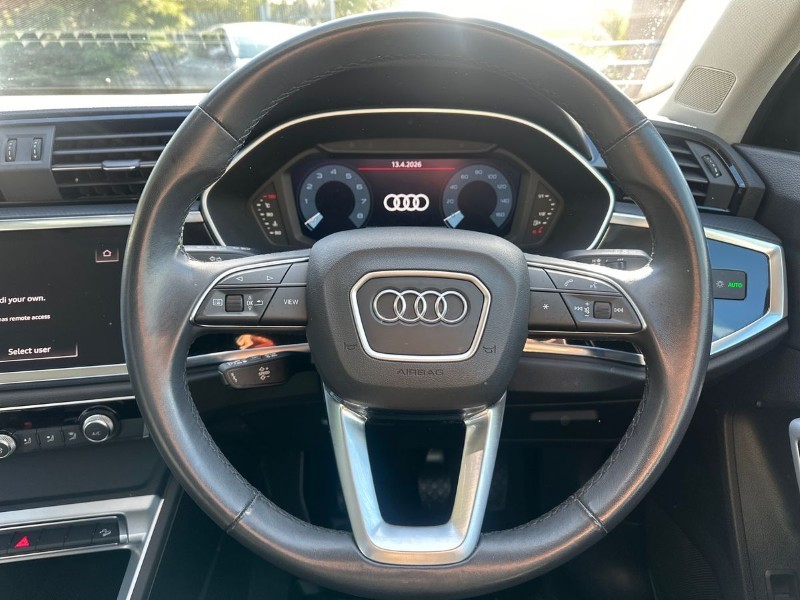 2021 (71) AUDI Q3 35 TFSI Sport 5dr 5281923