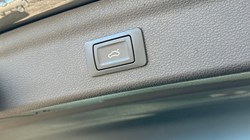 2021 (71) AUDI Q3 35 TFSI Sport 5dr 5281938