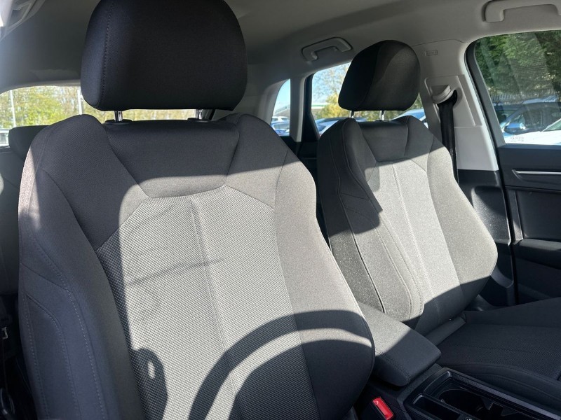 2021 (71) AUDI Q3 35 TFSI Sport 5dr 5281922