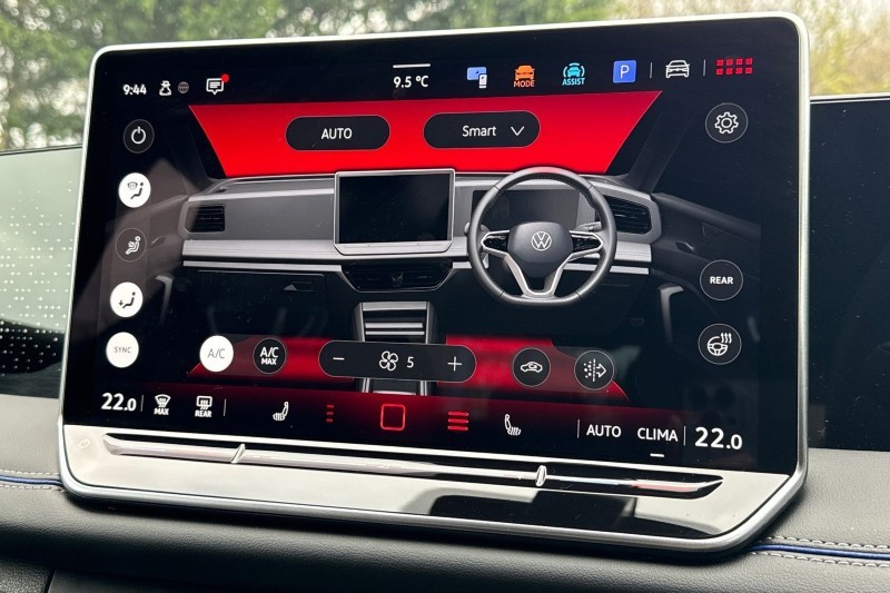 2025 (25) VOLKSWAGEN TIGUAN 1.5 eTSI 150 R-Line 5dr DSG 5233184