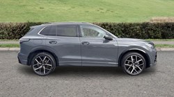 2025 (25) VOLKSWAGEN TIGUAN 1.5 eTSI 150 R-Line 5dr DSG 5233164