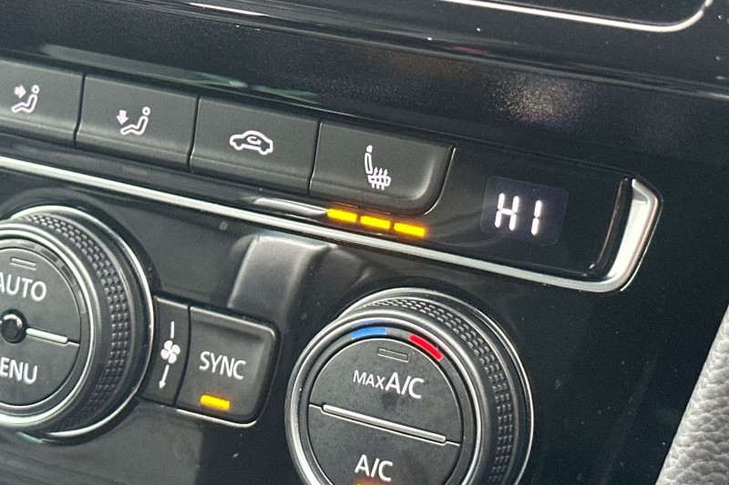 2019 (69) VOLKSWAGEN PASSAT 2.0 TDI SCR 190 R-Line 5dr DSG 5272363