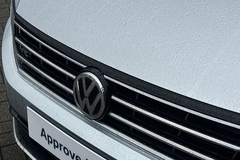 2019 (69) VOLKSWAGEN PASSAT 2.0 TDI SCR 190 R-Line 5dr DSG 5272371