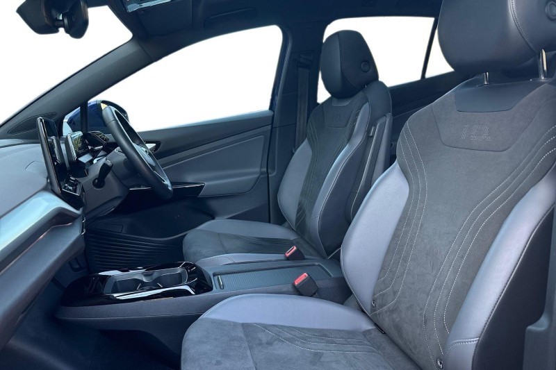 2022 (72) VOLKSWAGEN ID.5 150kW Style Pro Performance 77kWh 5dr Auto 5284319