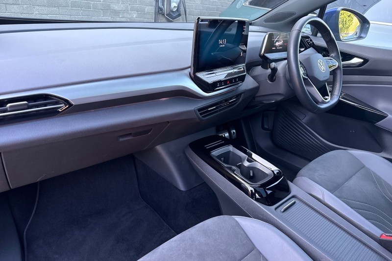 2022 (72) VOLKSWAGEN ID.5 150kW Style Pro Performance 77kWh 5dr Auto 5284347