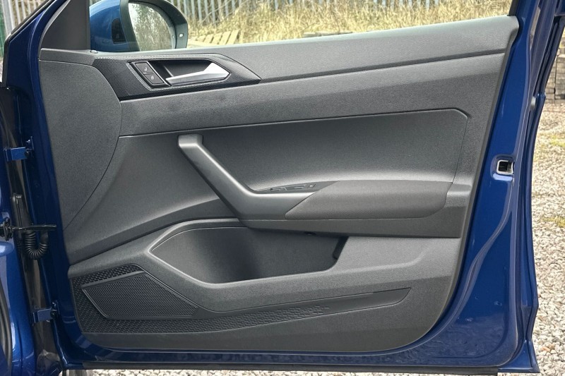 2025 (75) VOLKSWAGEN TAIGO 1.0 TSI 115 Match 5dr DSG 5235516