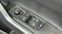 2018 (68) VOLKSWAGEN POLO 1.0 TSI 95 SE 5dr 5296527