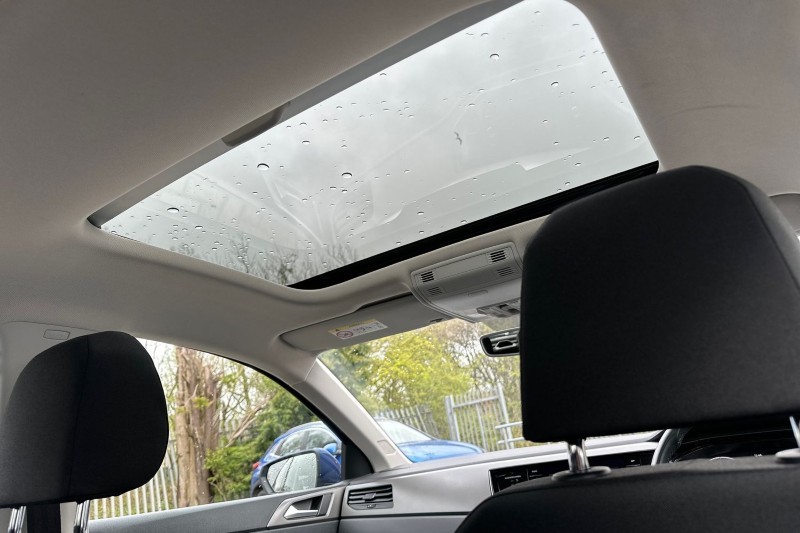 2018 (68) VOLKSWAGEN POLO 1.0 TSI 95 SE 5dr 5296523