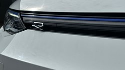 2022 (72) VOLKSWAGEN GOLF 2.0 TSI 320 R 4Motion 5dr DSG 5301175