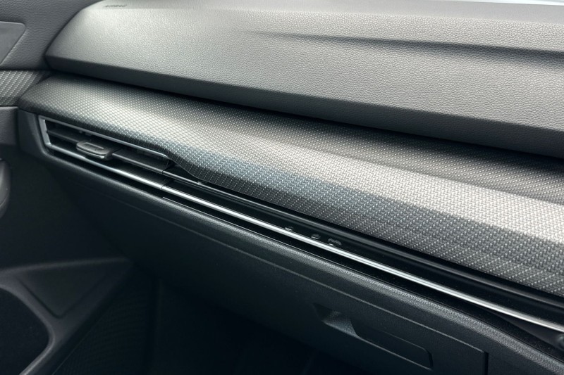 2022 (72) VOLKSWAGEN GOLF 2.0 TSI 320 R 4Motion 5dr DSG 5301162