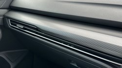 2022 (72) VOLKSWAGEN GOLF 2.0 TSI 320 R 4Motion 5dr DSG 5301162