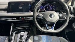 2022 (72) VOLKSWAGEN GOLF 2.0 TSI 320 R 4Motion 5dr DSG 5301154