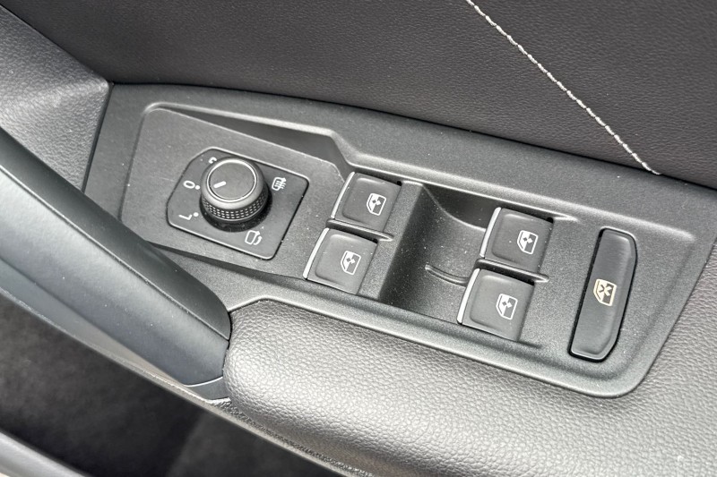 2023 (23) VOLKSWAGEN TIGUAN 1.5 TSI 150 R-Line 5dr DSG 5249132