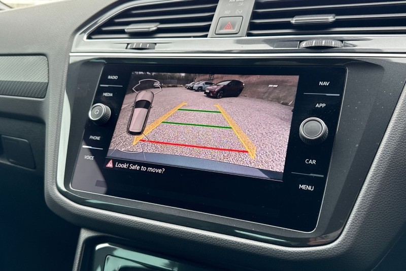 2023 (23) VOLKSWAGEN TIGUAN 1.5 TSI 150 R-Line 5dr DSG 5249143