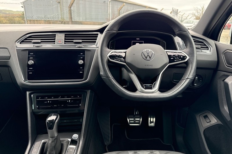 2023 (23) VOLKSWAGEN TIGUAN 1.5 TSI 150 R-Line 5dr DSG 5249140
