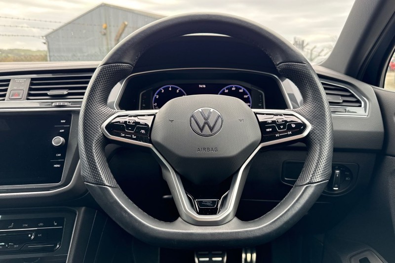 2023 (23) VOLKSWAGEN TIGUAN 1.5 TSI 150 R-Line 5dr DSG 5249136