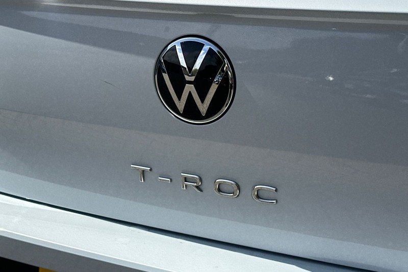 2021 (71) VOLKSWAGEN T-ROC 1.0 TSI 110 Black Edition 5dr 5305576