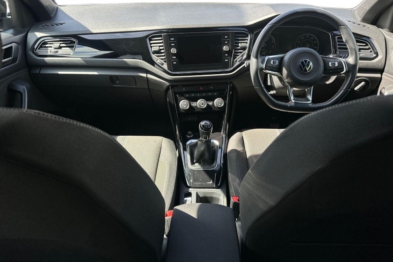 2021 (71) VOLKSWAGEN T-ROC 1.0 TSI 110 Black Edition 5dr 5305547