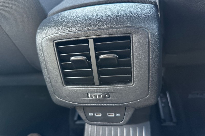 2021 (71) VOLKSWAGEN T-ROC 1.0 TSI 110 Black Edition 5dr 5305578