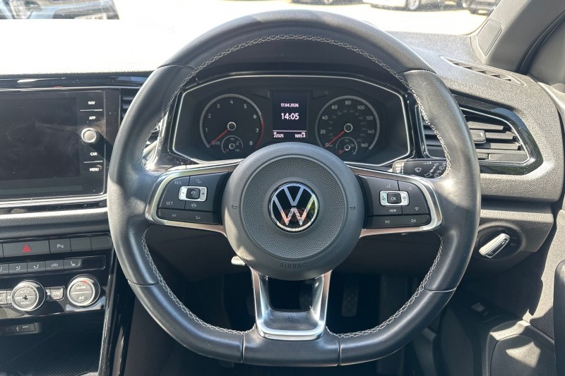 2021 (71) VOLKSWAGEN T-ROC 1.0 TSI 110 Black Edition 5dr 5305555