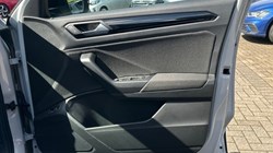 2021 (71) VOLKSWAGEN T-ROC 1.0 TSI 110 Black Edition 5dr 5305549