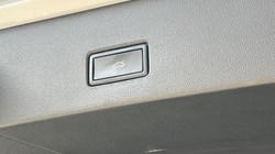 2021 (71) VOLKSWAGEN T-ROC 1.0 TSI 110 Black Edition 5dr 5305570