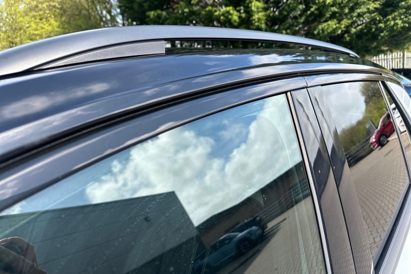 2021 (71) VOLKSWAGEN T-ROC 1.0 TSI 110 Black Edition 5dr 5305577