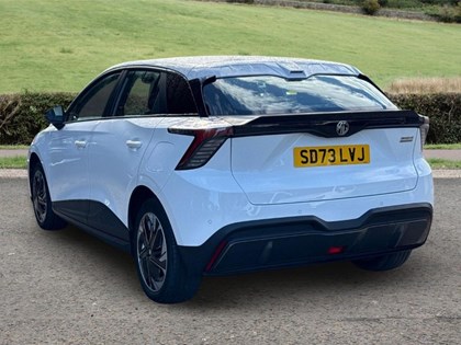 2023 (73) MG MOTOR UK MG4 150kW SE EV Long Range 64kWh 5dr Auto