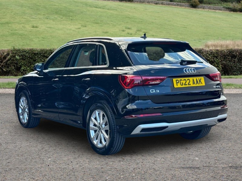 2022 (22) AUDI Q3 35 TFSI Sport 5dr S Tronic 1