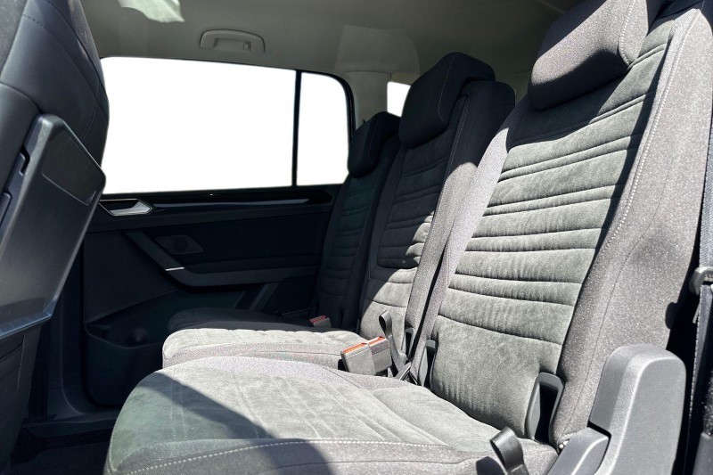 2025 (74) VOLKSWAGEN TOURAN 1.5 TSI EVO SEL 5dr DSG 5300626